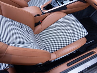 2024 Porsche 911 911 Turbo S Cabriolet (MY24)