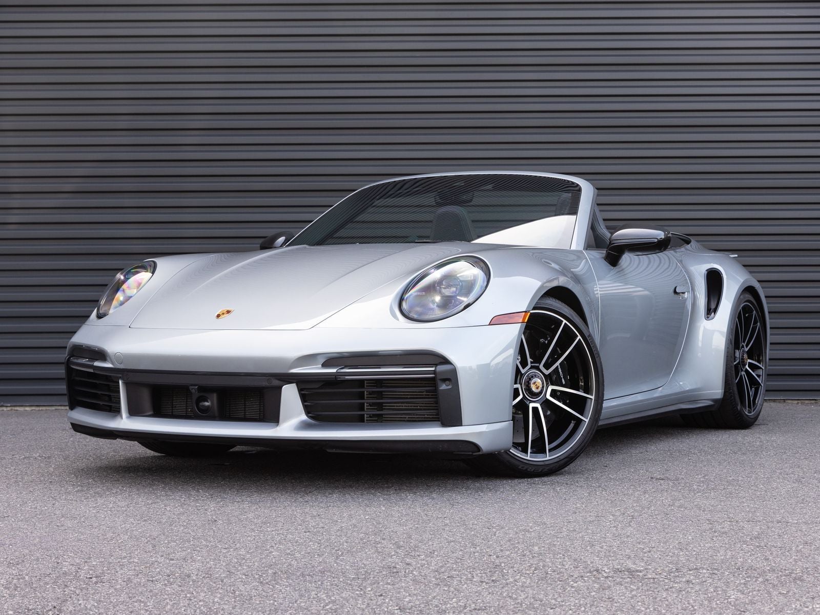2022 Porsche 911 Turbo S Cabriolet's photo