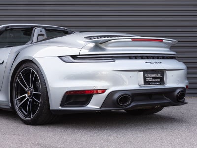 2022 Porsche 911 Turbo S Cabriolet
