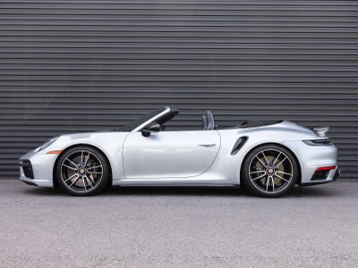 2022 Porsche 911 Turbo S Cabriolet