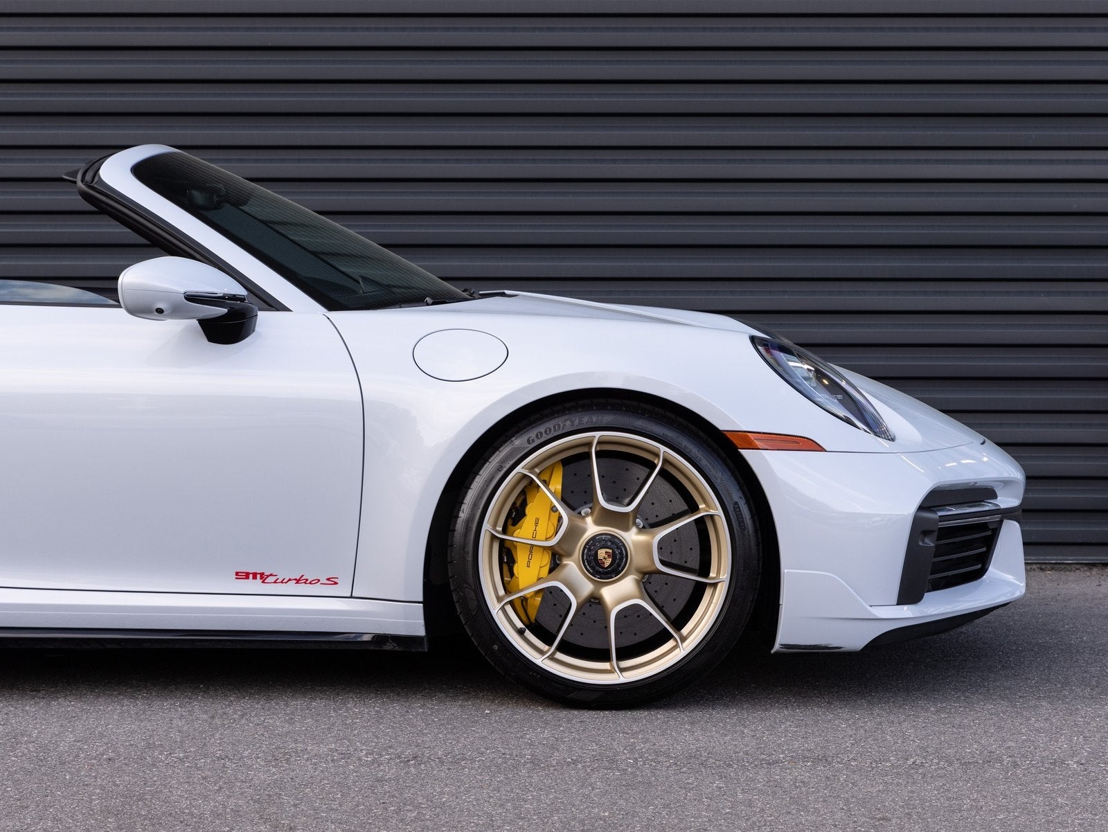 2023 Porsche 911 911 Turbo S Cabriolet (MY23)