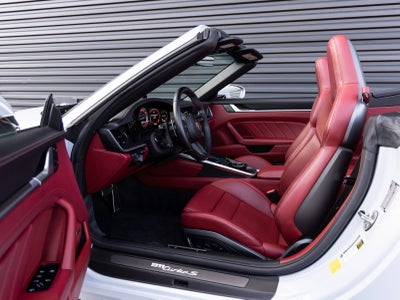 2023 Porsche 911 911 Turbo S Cabriolet (MY23)