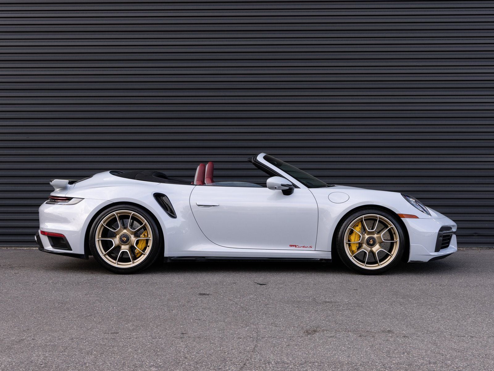 2023 Porsche 911 911 Turbo S Cabriolet (MY23)