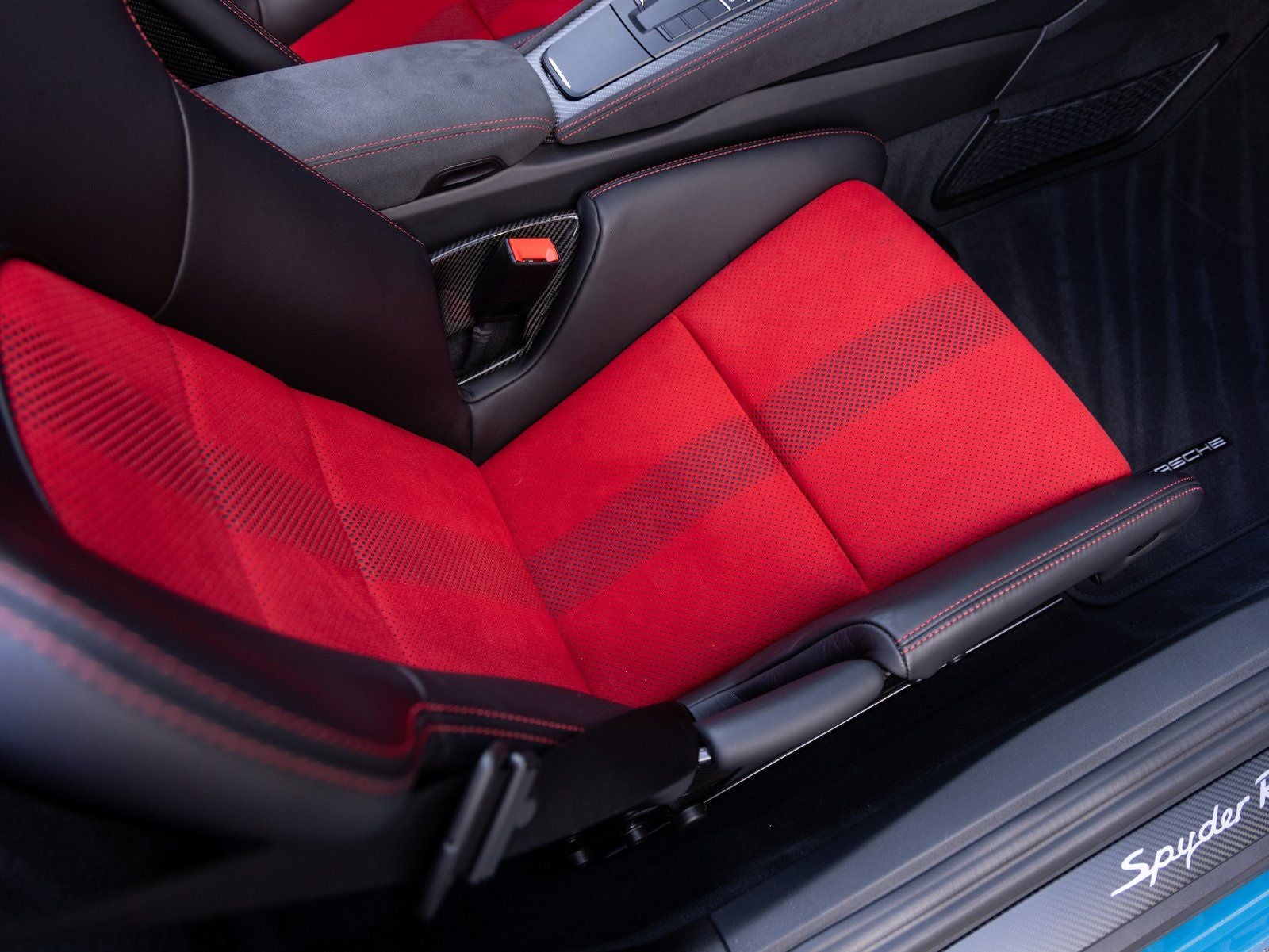 2024 Porsche 718 718 Spyder RS (MY24)