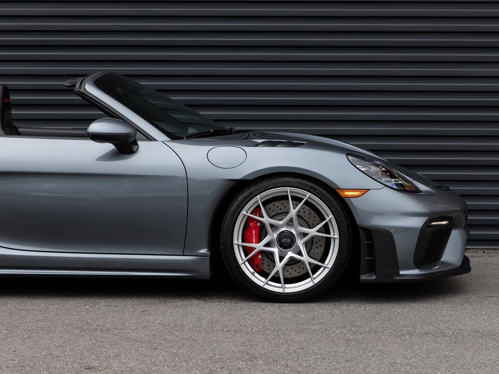 2025 Porsche 718 718 Spyder RS