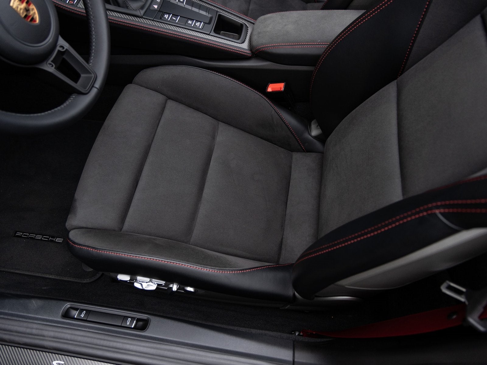 2025 Porsche 718 718 Spyder RS