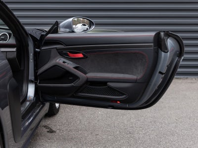 2025 Porsche 718 718 Spyder RS