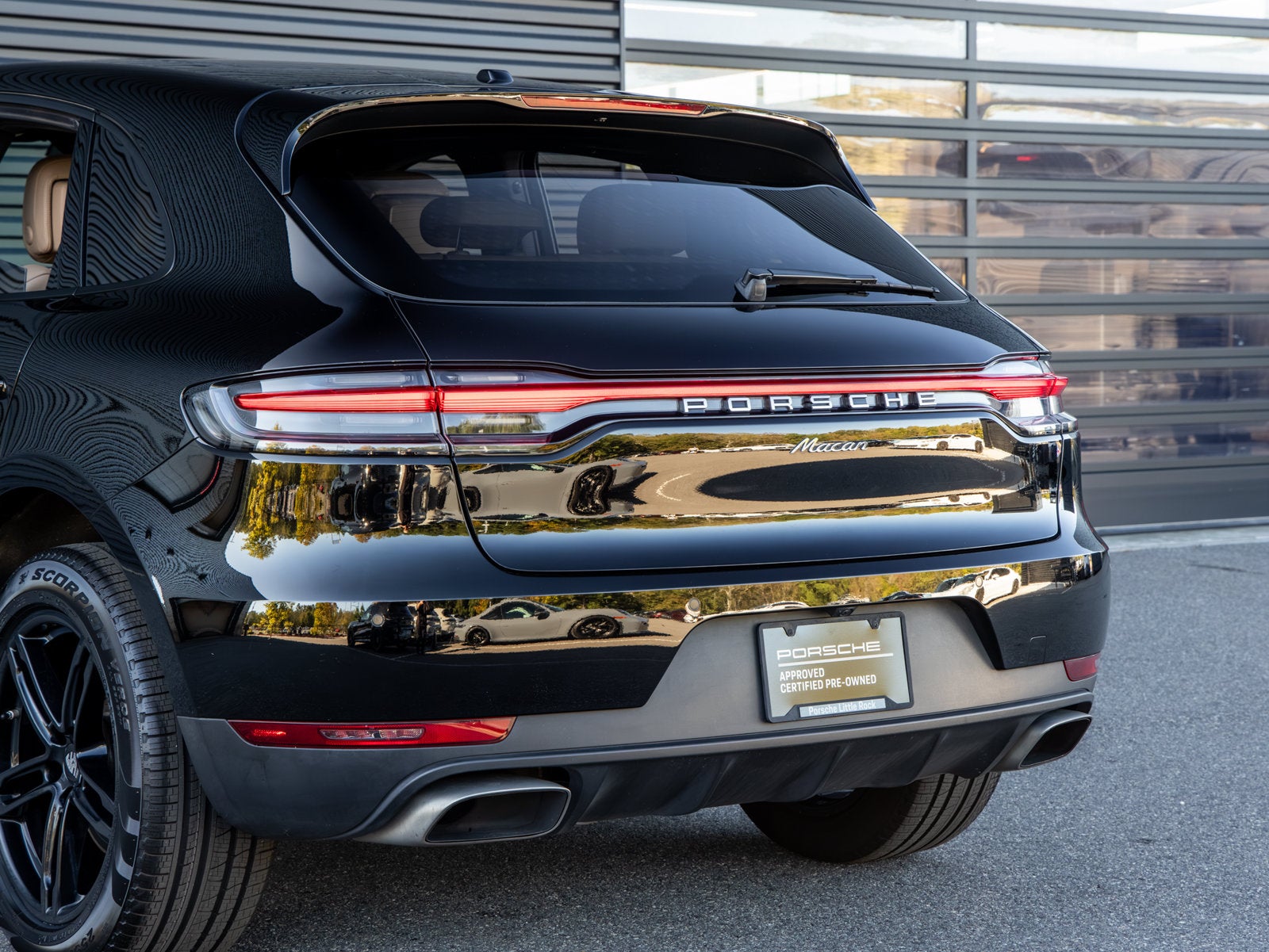 2021 Porsche Macan Macan