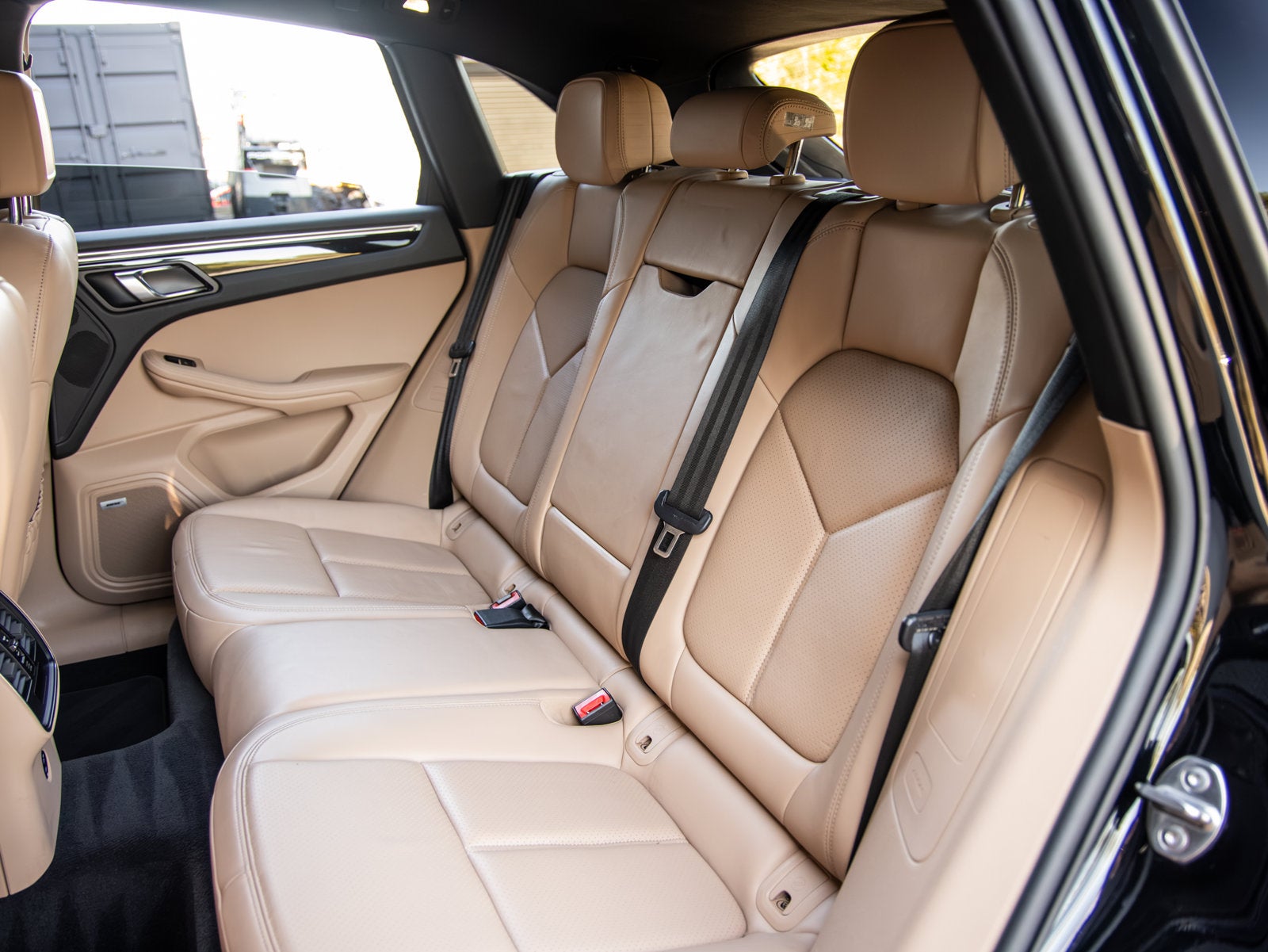 2021 Porsche Macan Macan