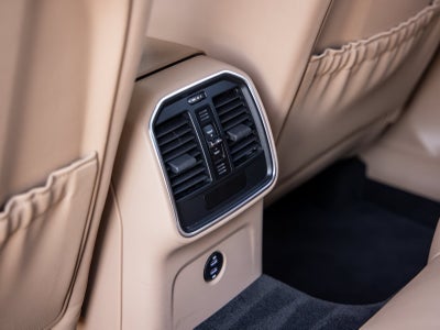 2021 Porsche Macan Macan