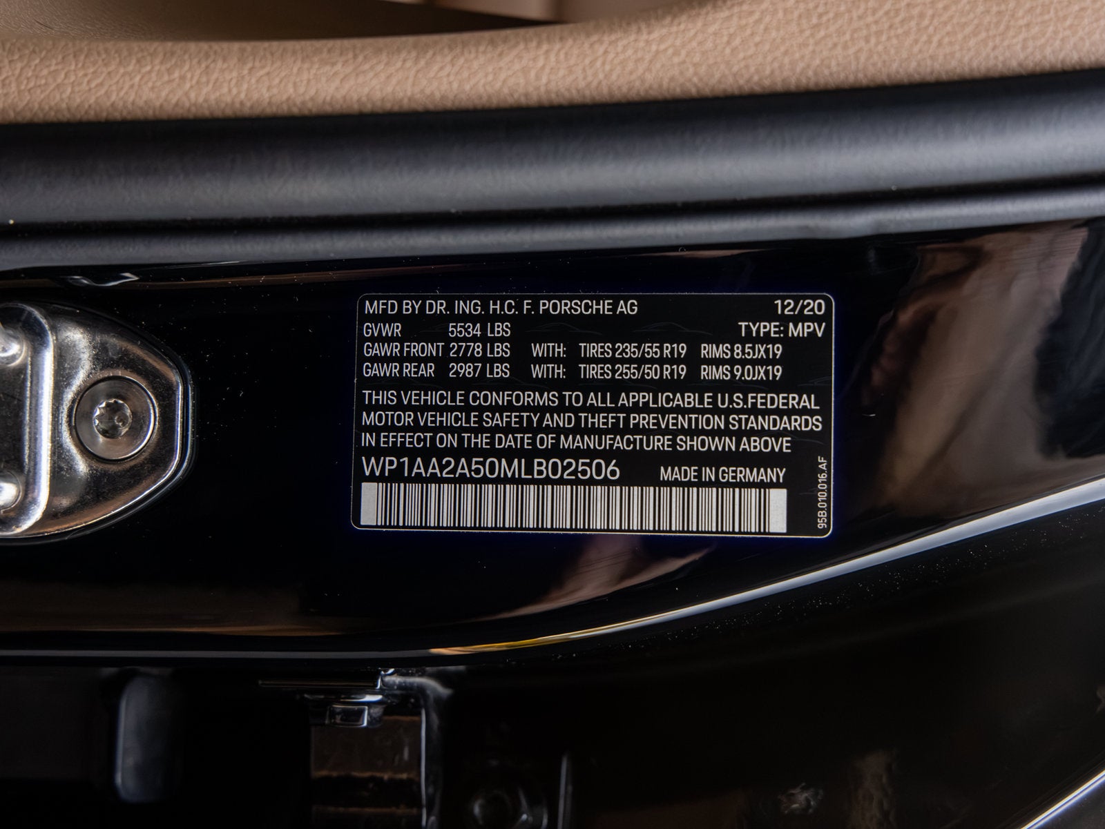 2021 Porsche Macan Macan