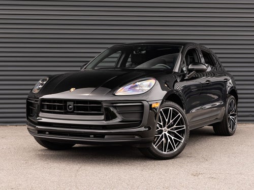 2026 Porsche Macan AWD