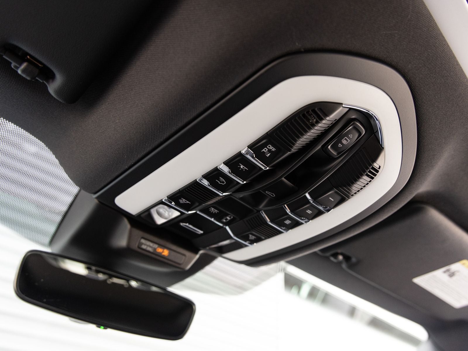 2026 Porsche Macan Macan T