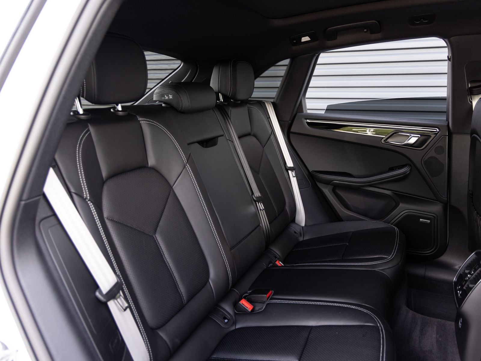 2026 Porsche Macan Macan T