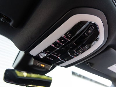 2025 Porsche Macan T