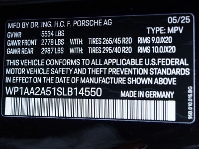 2025 Porsche Macan T