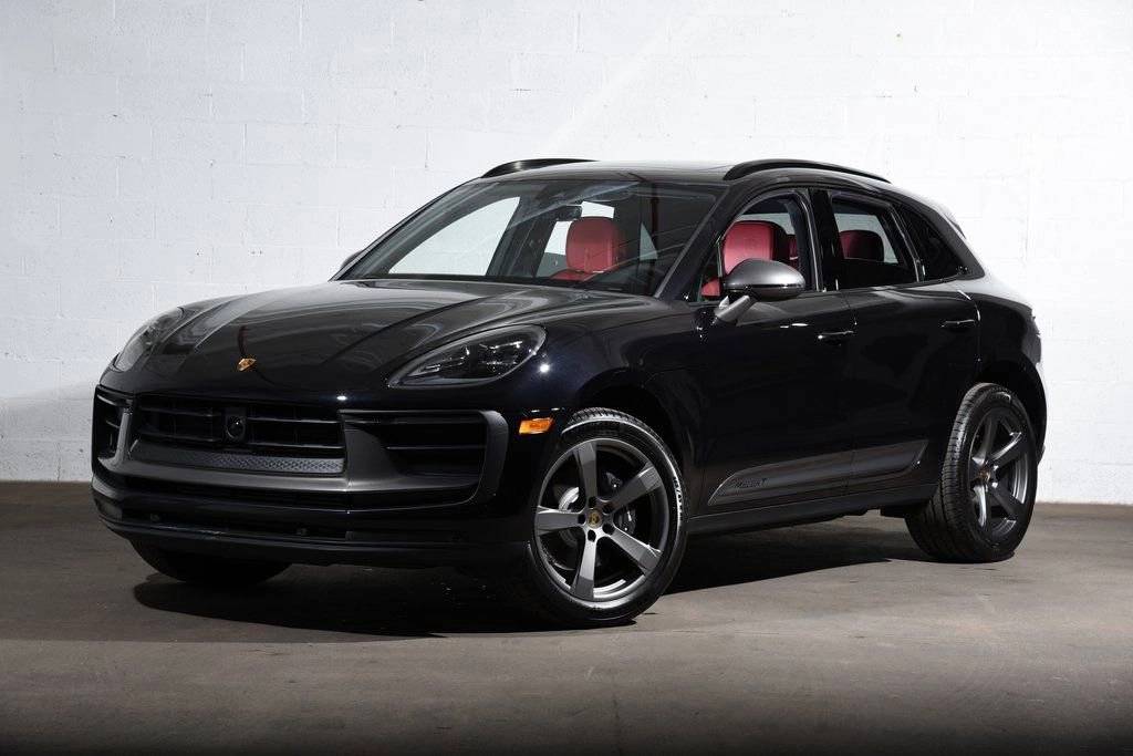 2025 Porsche Macan Macan T