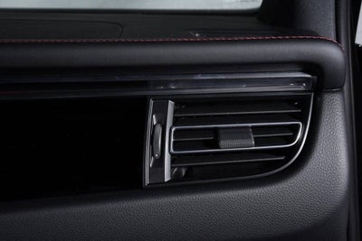 2025 Porsche Macan Macan T