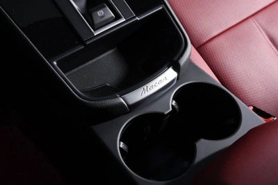 2025 Porsche Macan Macan T