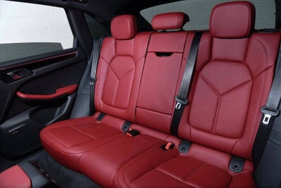 2025 Porsche Macan Macan T