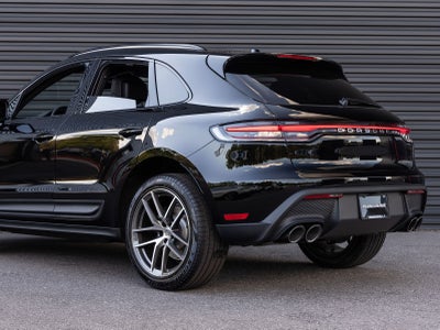 2026 Porsche Macan Macan
