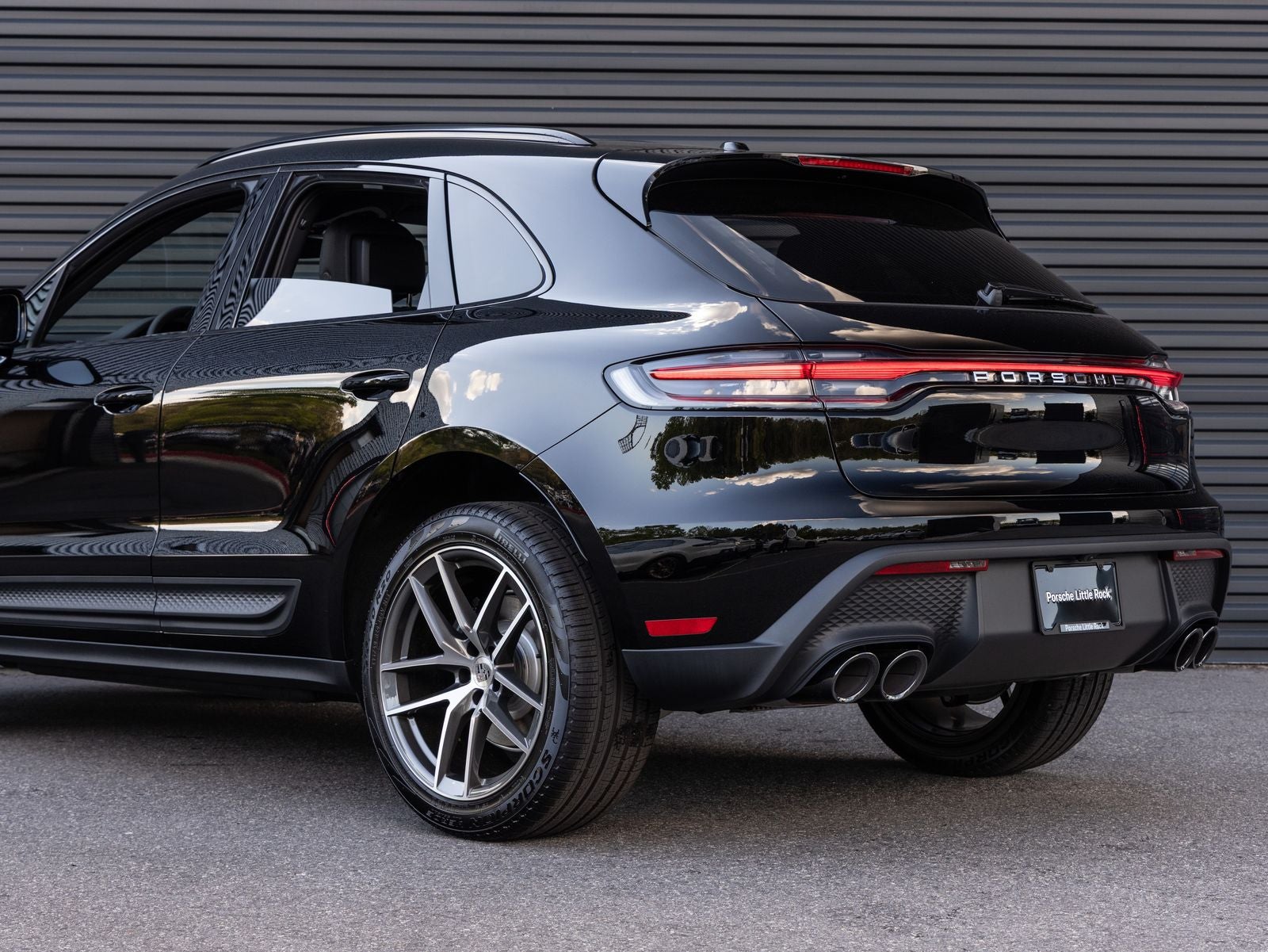 2026 Porsche Macan Macan