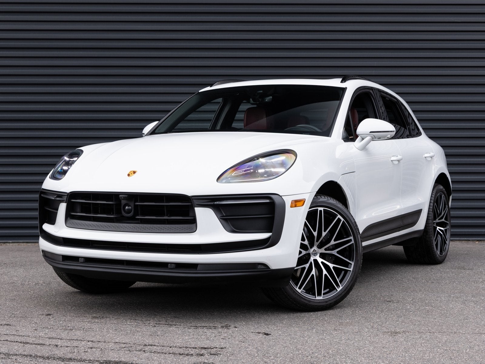 2024 Porsche Macan Macan (MY24)