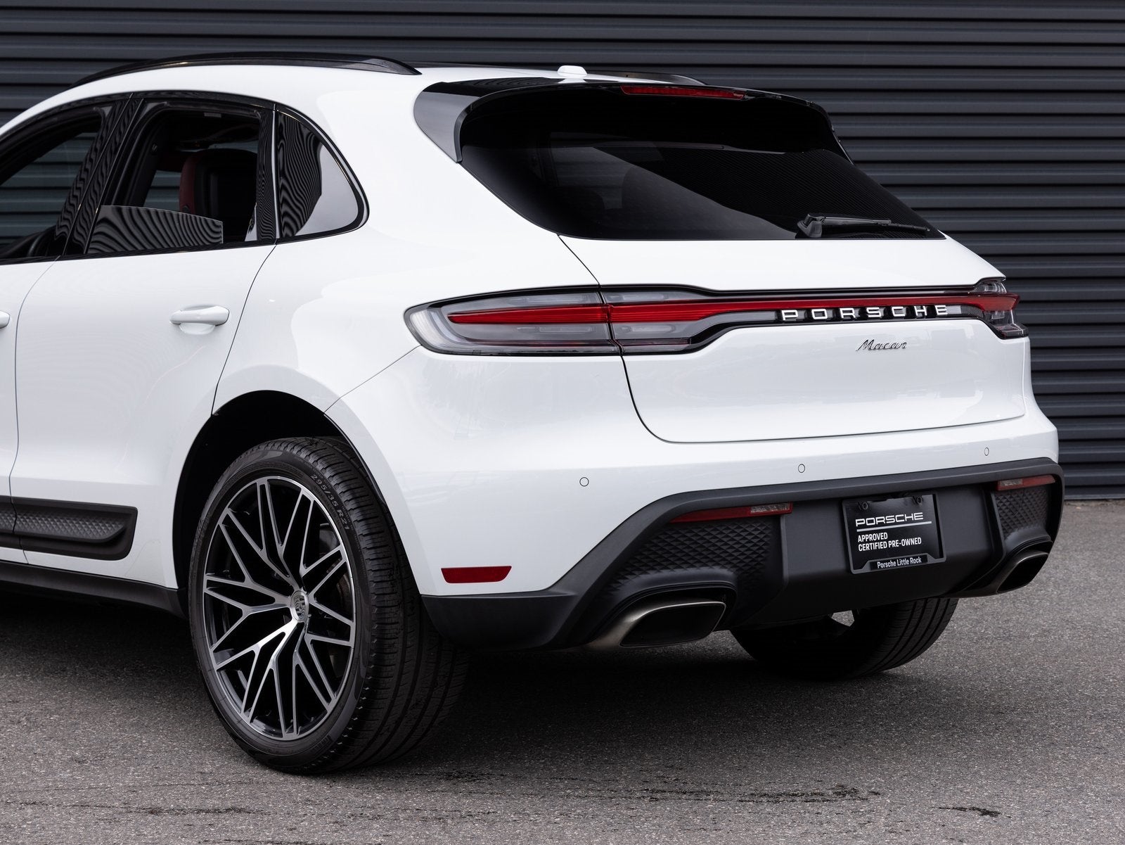 2024 Porsche Macan Macan (MY24)