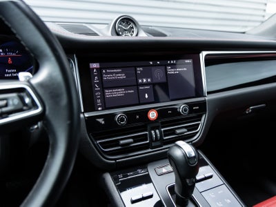 2024 Porsche Macan Macan (MY24)