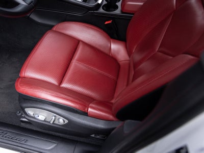 2024 Porsche Macan Macan (MY24)