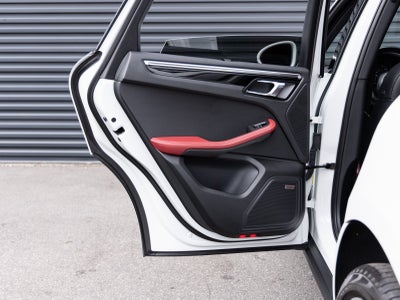 2024 Porsche Macan Macan (MY24)