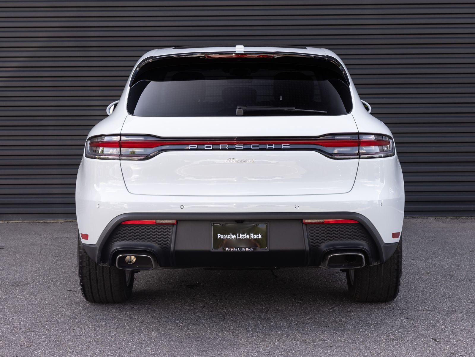 2026 Porsche Macan AWD