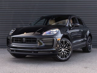 2025 Porsche Macan AWD