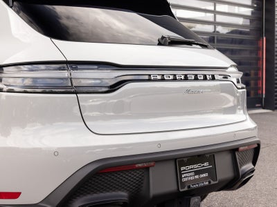 2025 Porsche Macan Macan