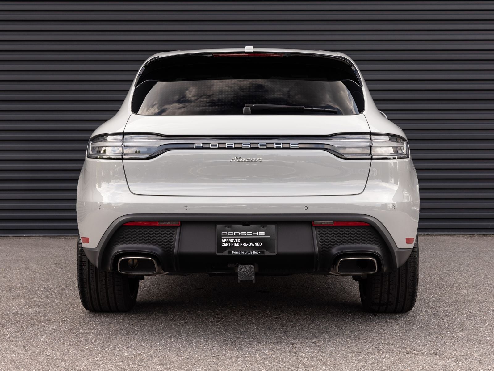 2025 Porsche Macan Macan