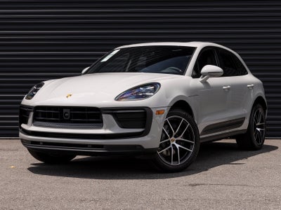 2025 Porsche Macan Macan