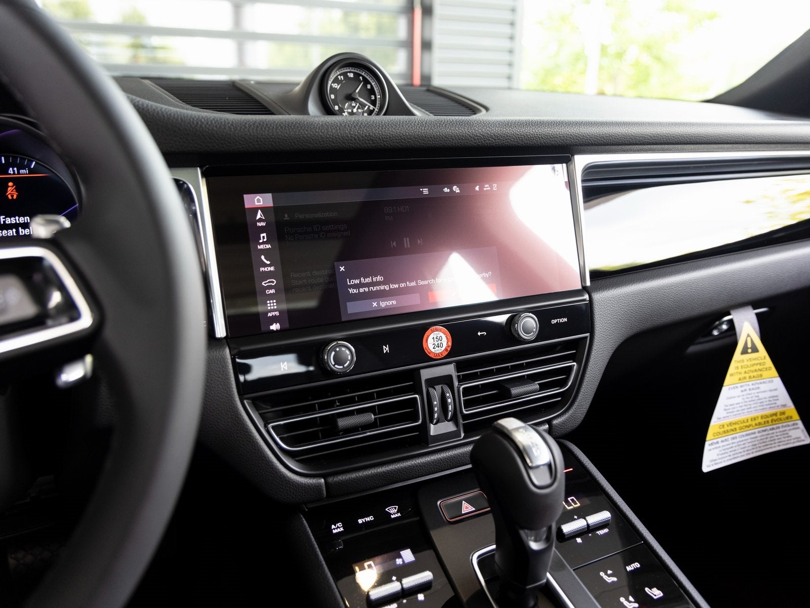 2025 Porsche Macan Macan