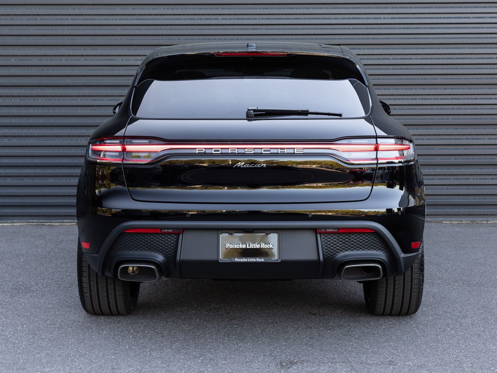 2026 Porsche Macan AWD