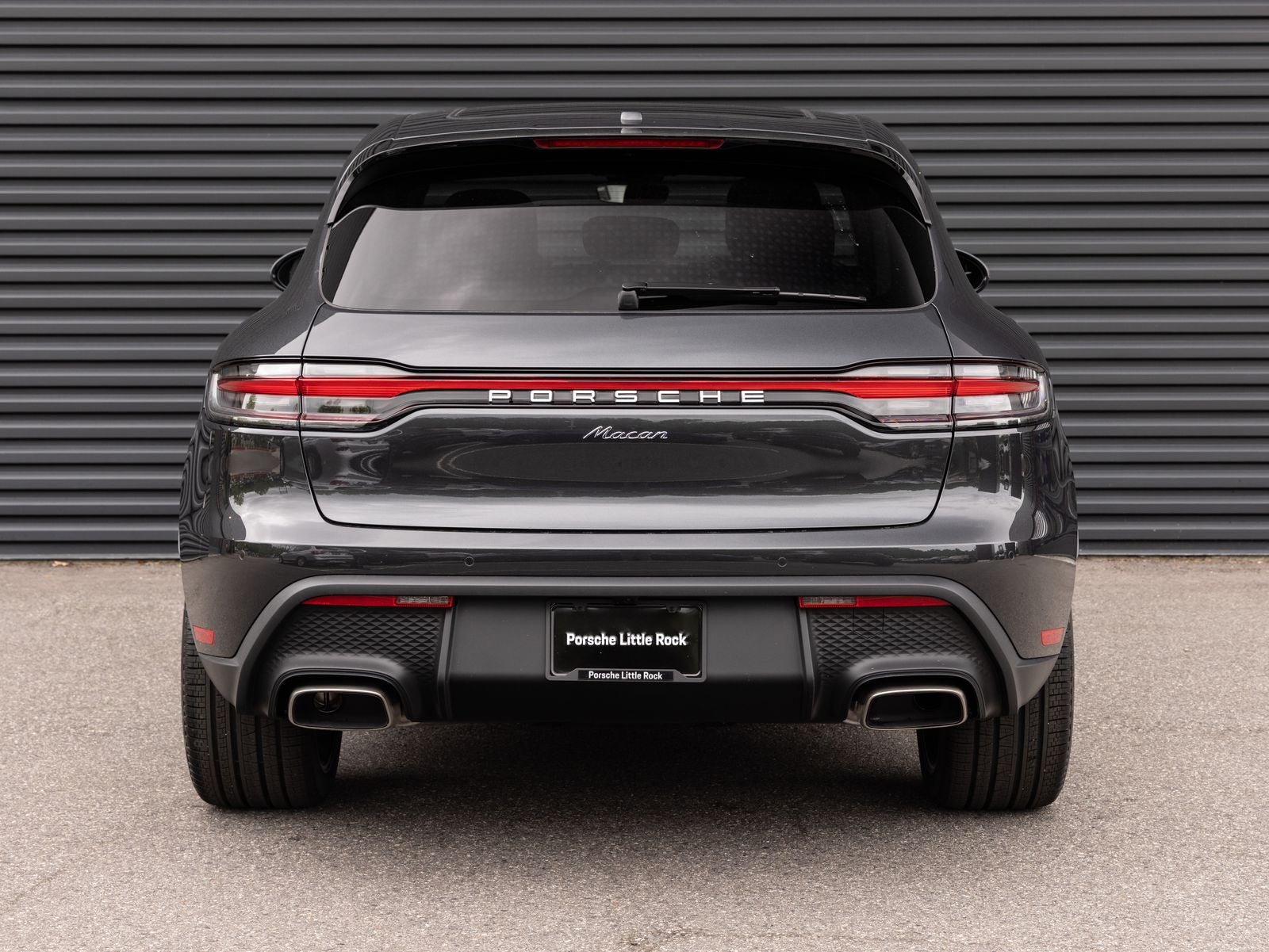 2026 Porsche Macan AWD