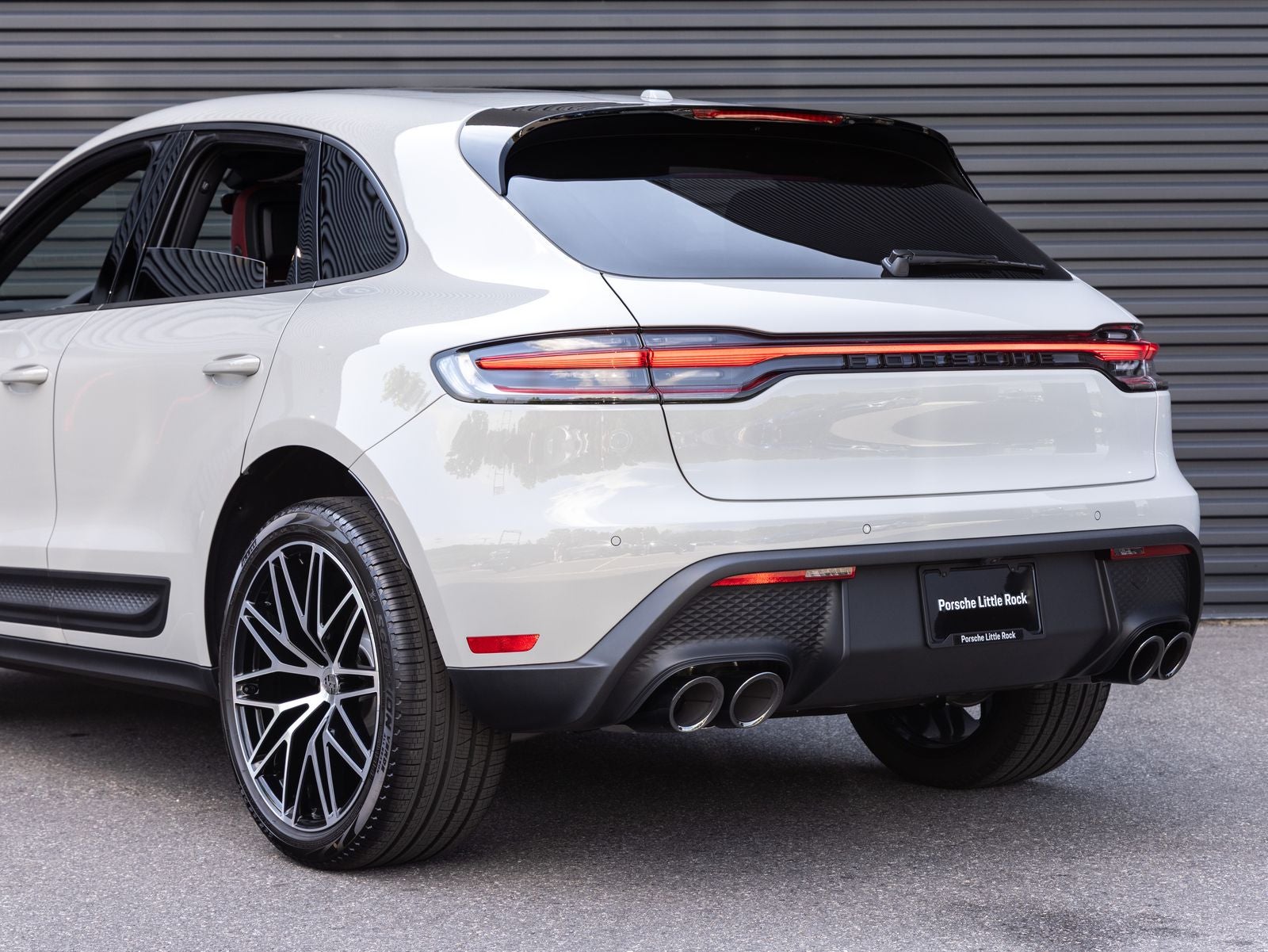 2026 Porsche Macan AWD