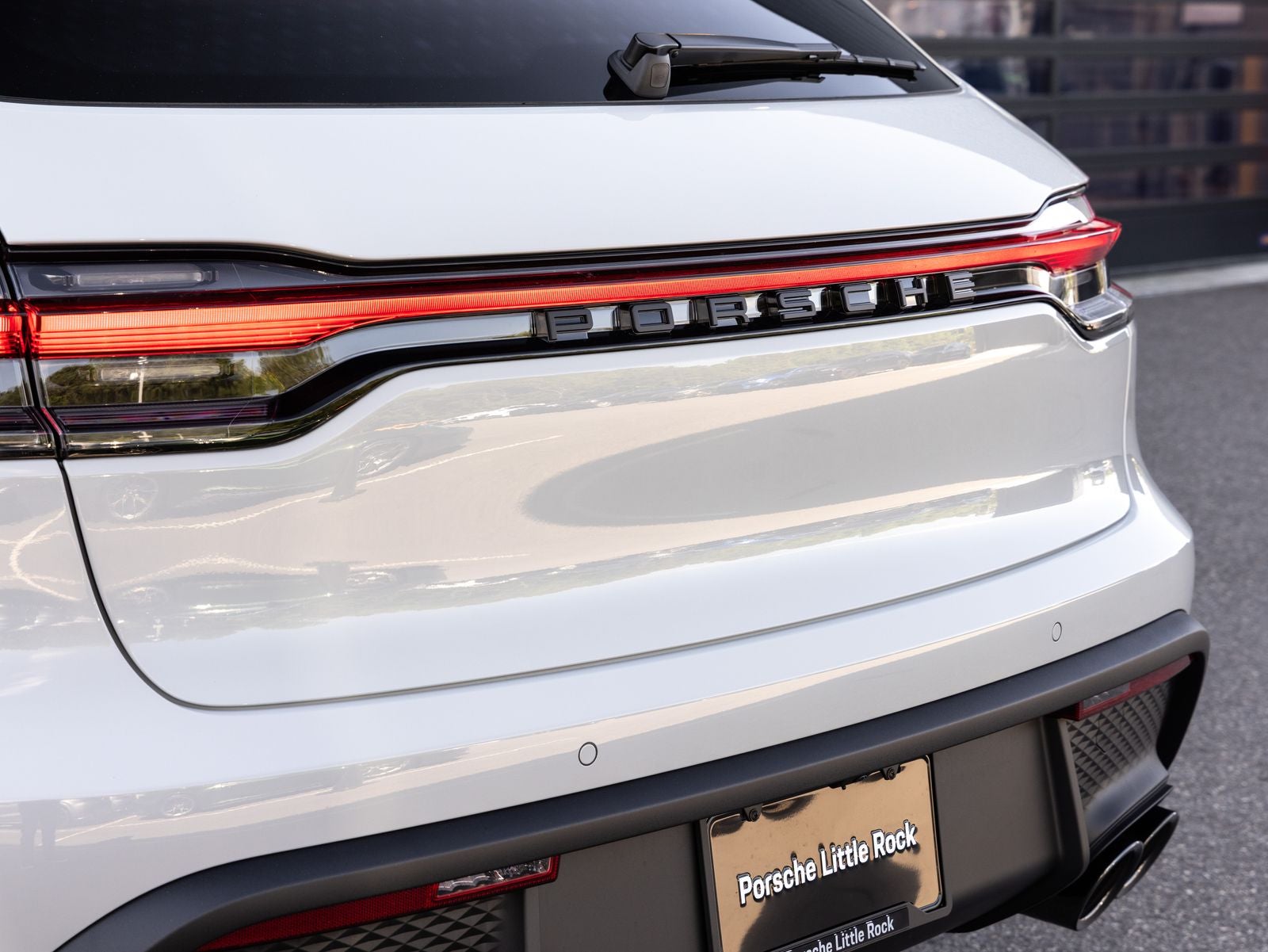 2026 Porsche Macan AWD