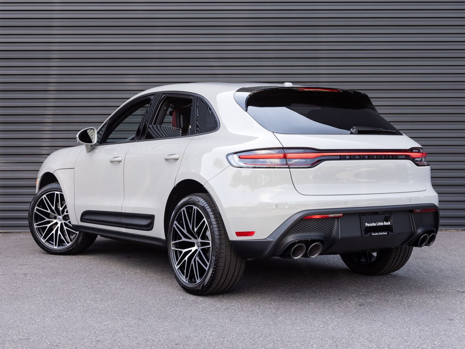 2026 Porsche Macan AWD