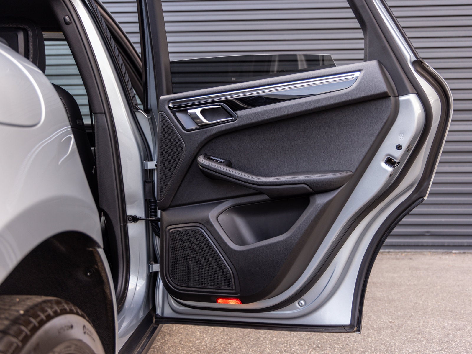 2025 Porsche Macan Macan