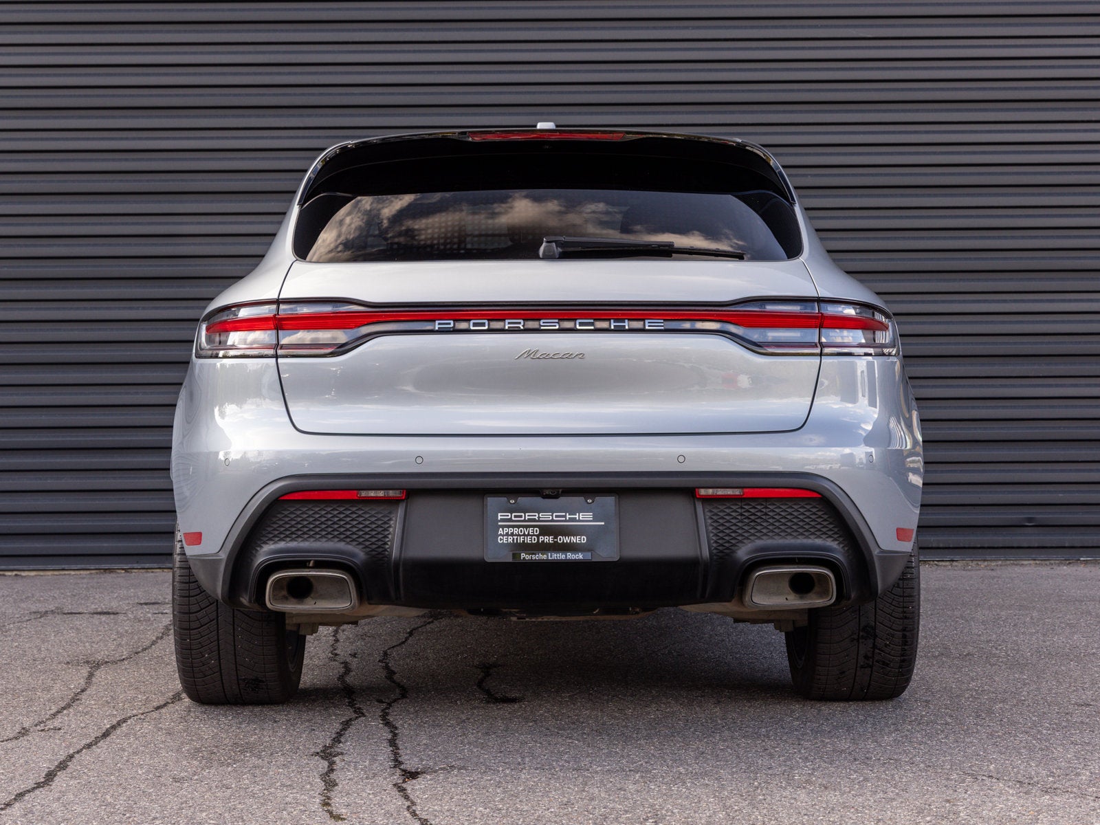 2025 Porsche Macan Macan
