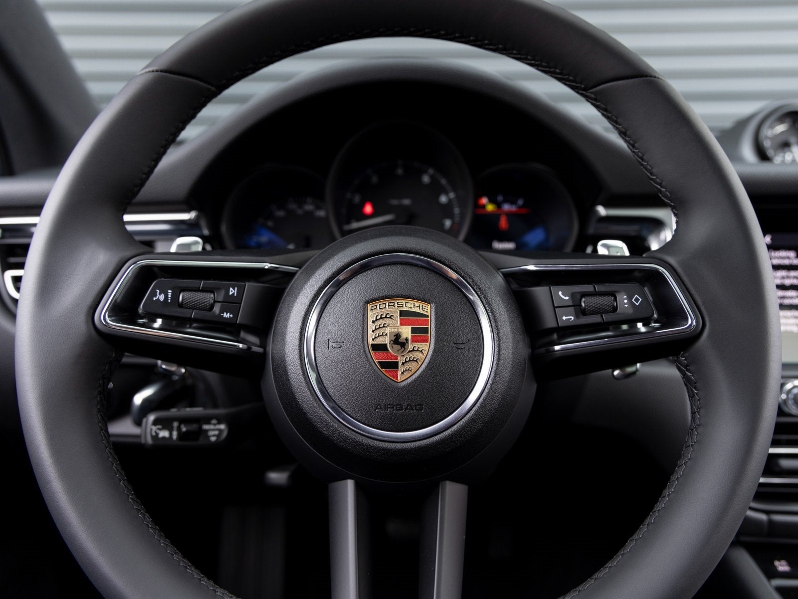 2025 Porsche Macan Macan