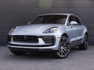 2026 Porsche Macan AWD