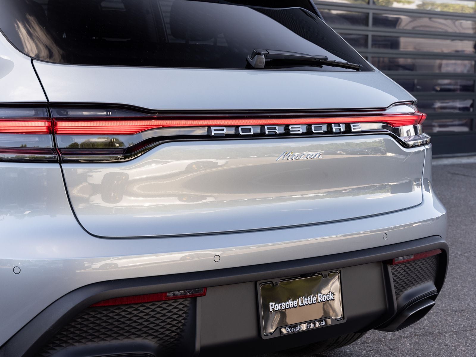 2026 Porsche Macan AWD