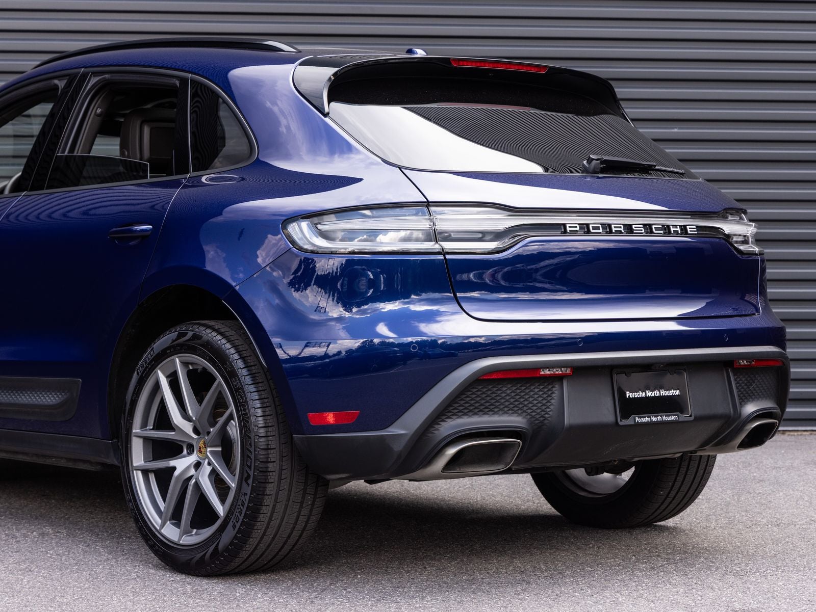 2025 Porsche Macan Macan