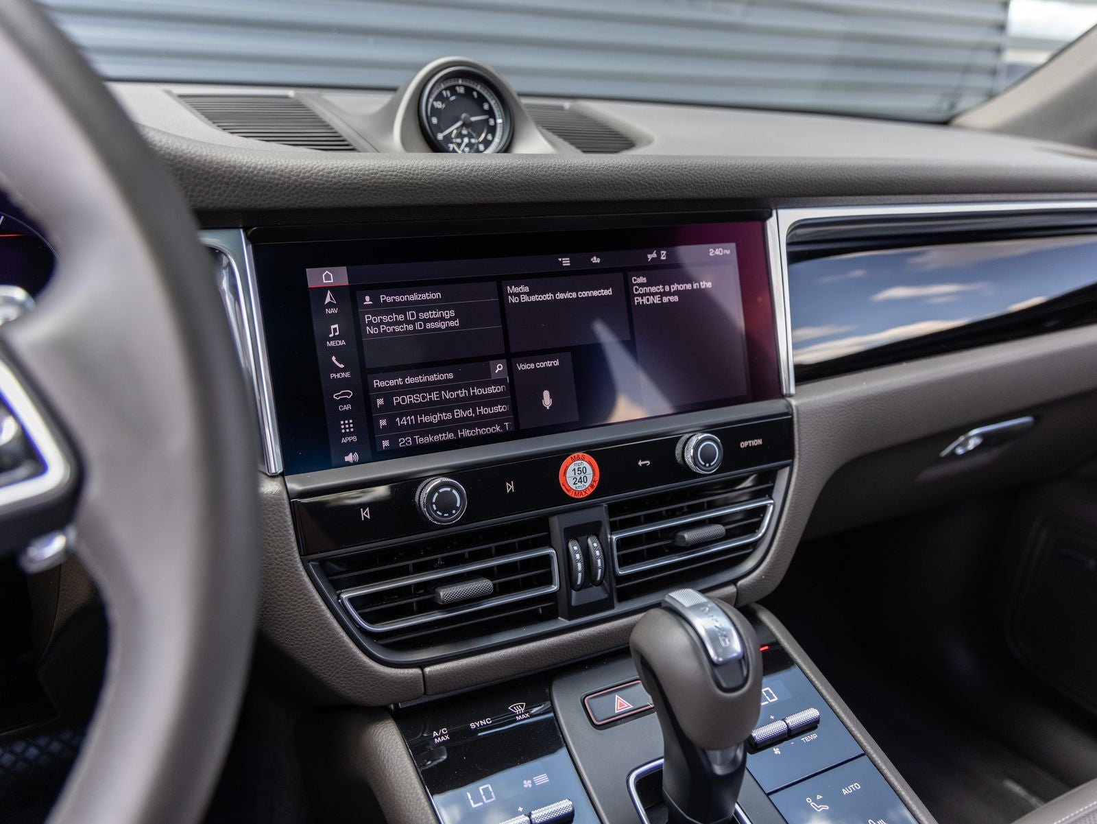 2025 Porsche Macan Macan