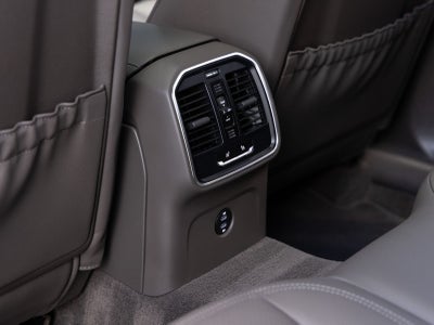 2025 Porsche Macan Macan